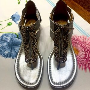 Donald Pliner Sandal